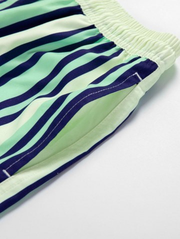 Vertical Stripe Print Casual Pocket Beach Shorts